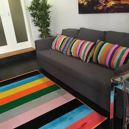 Happy Nest Charming Appartamento